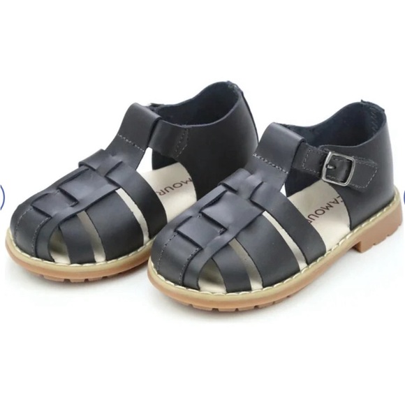 L’amour Aiden Fisherman Sandal, Slate. Size 8 - Picture 3 of 4